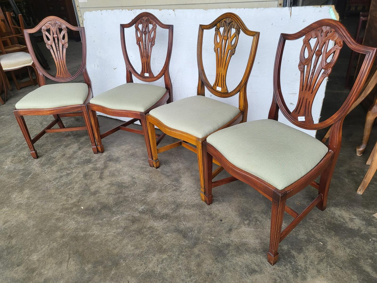 Antique Charles Barr repro shield back 6 mix dining chairs 2 carvers