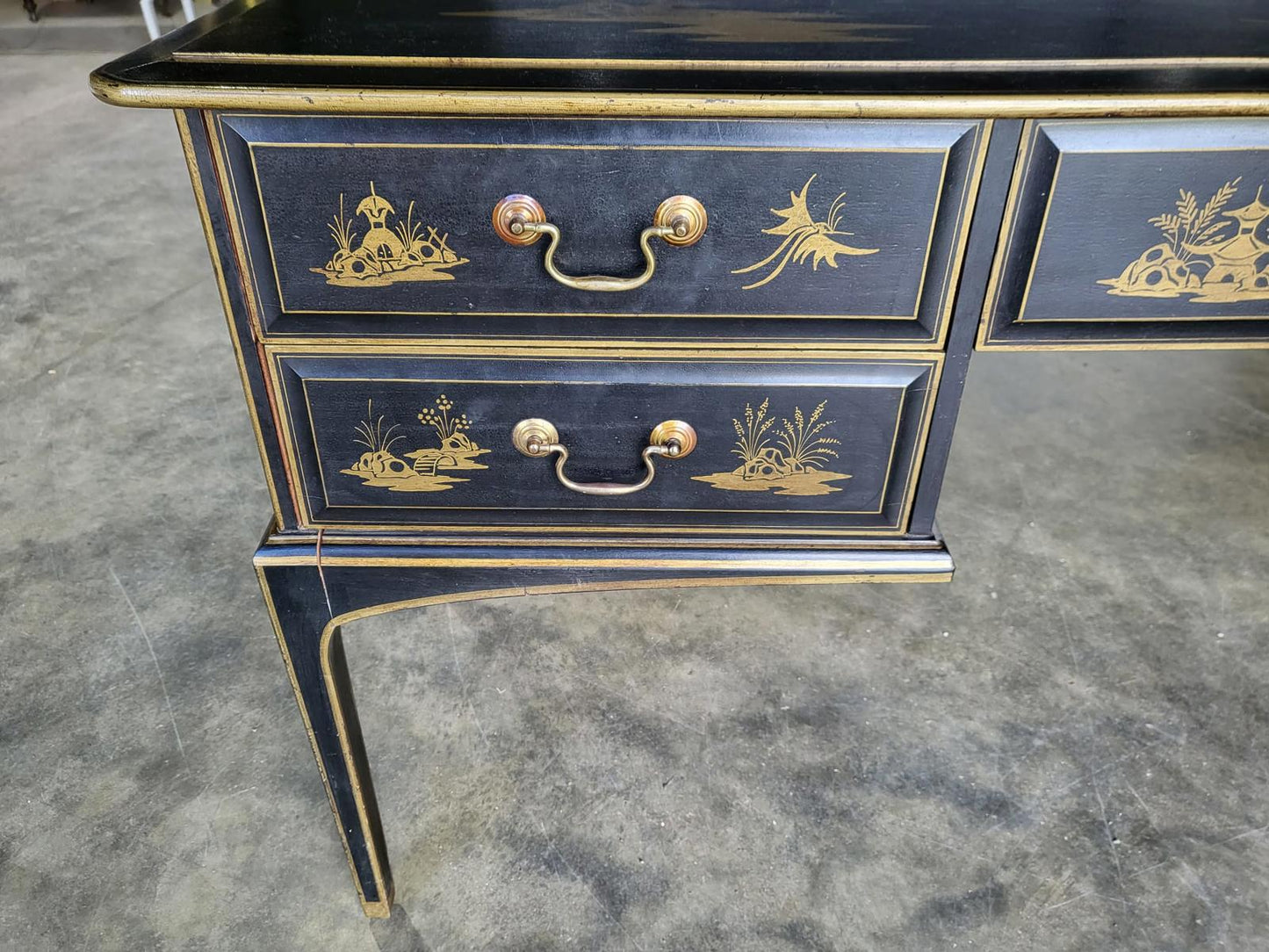 Chinese black gold dressing table sideboard drawers