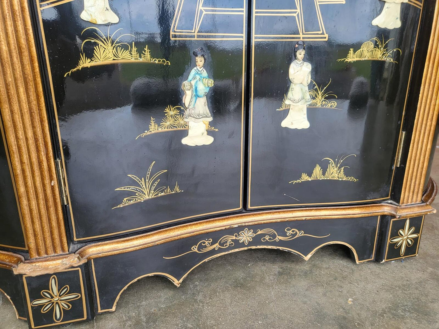 Chinese concave ornate lacquered sideboard cupboard shelves