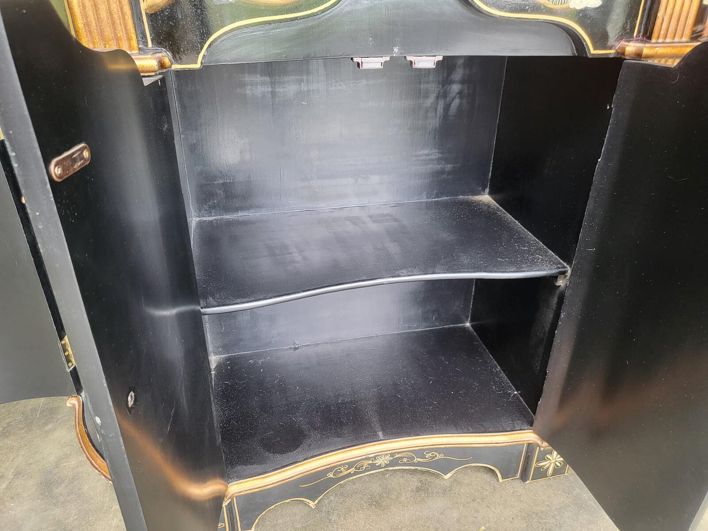 Chinese concave ornate lacquered sideboard cupboard shelves