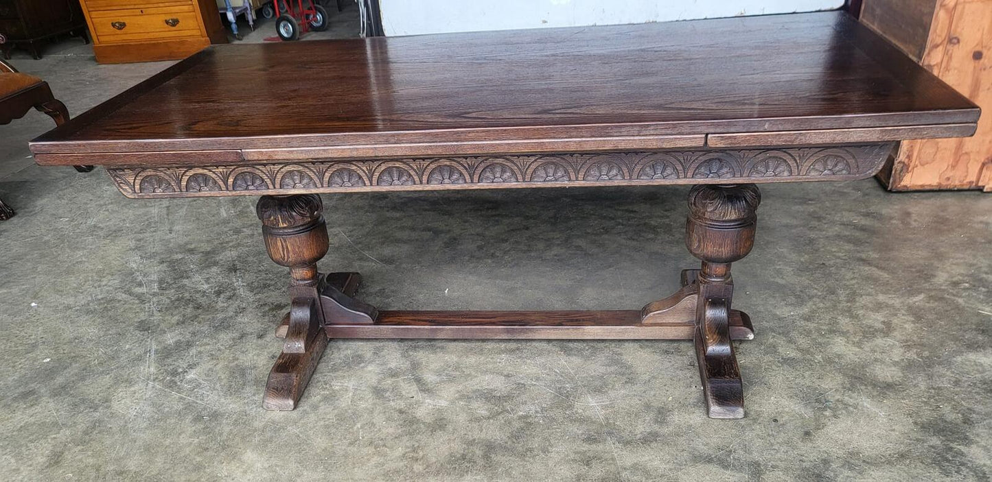 Vintage dark oak large extending pedestal dining table seat 12