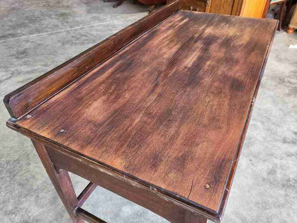 Antique Edwardian single pedestal desk 4 drawers tapered legs castors