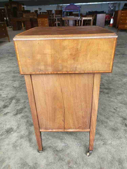 Antique Edwardian walnut side end drop leaf cupboard work dining table legs