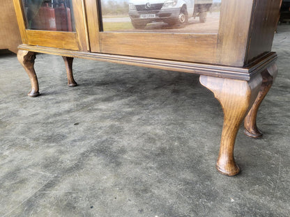 Antique Edwardian glazed bookcase cabinet shelves cabriole legs