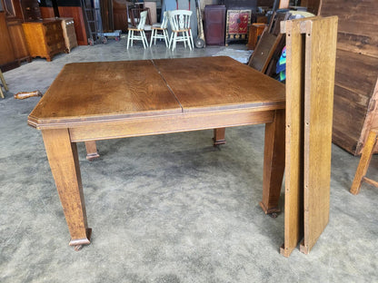 Antique Edwardian oak extending dining table seat 8