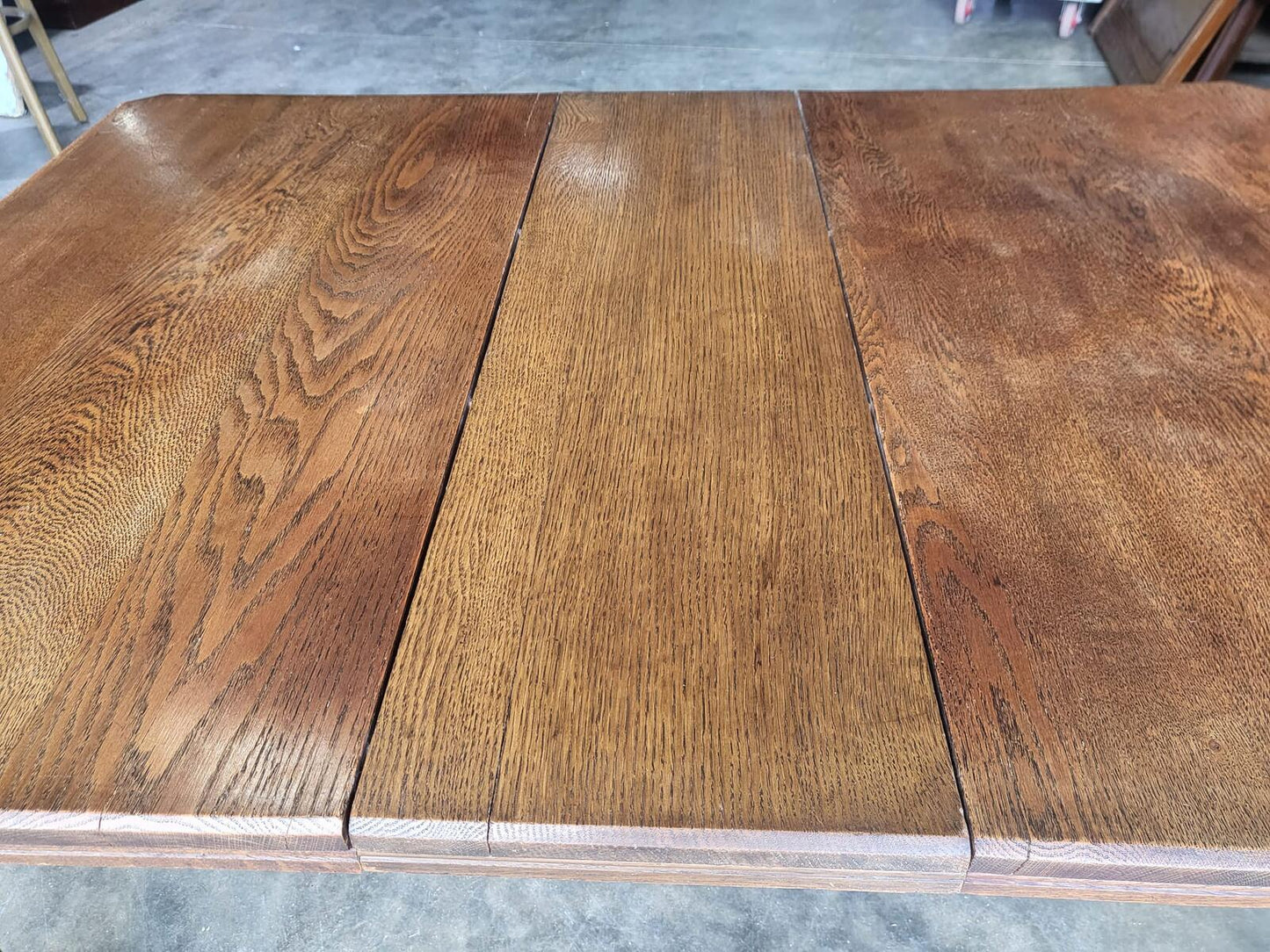 Antique Edwardian oak extending dining table seat 8