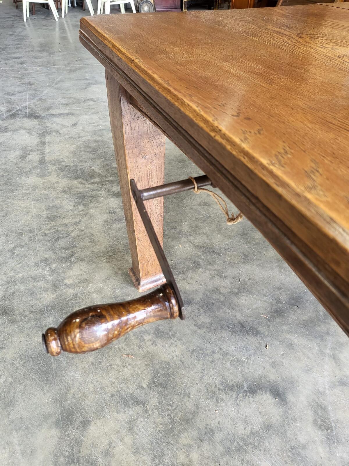 Antique Edwardian oak extending dining table seat 8