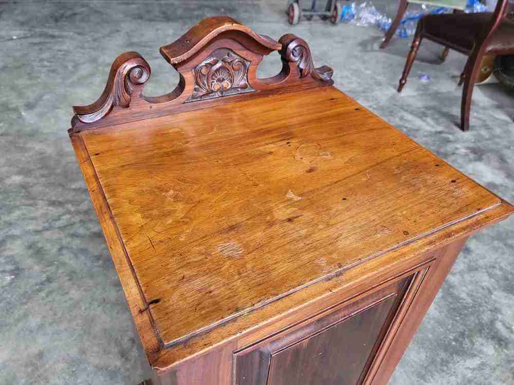Antique Edwardian 1x door pot cupboard side end table shelf
