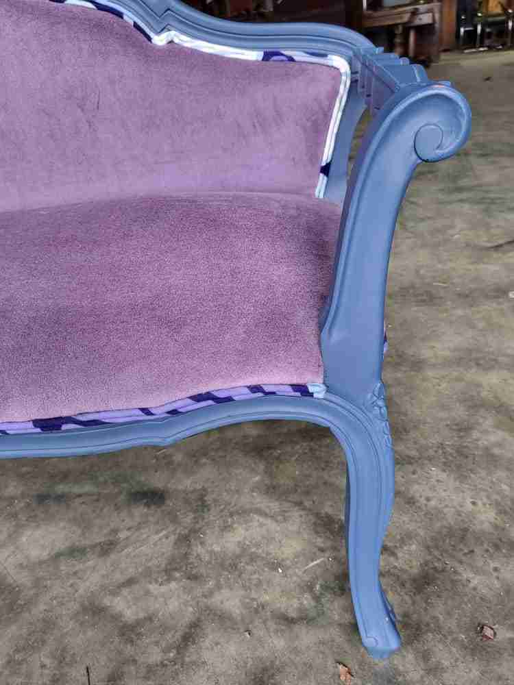Small French bed end hall bathroom sofa painted blue cabriole legs sprung