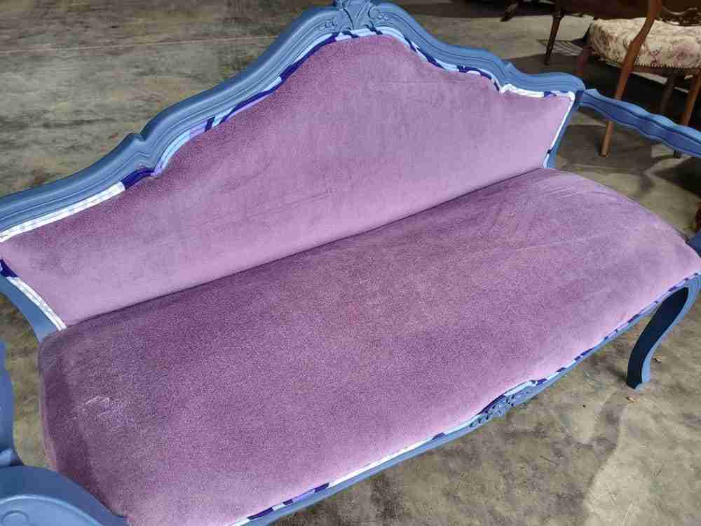Small French bed end hall bathroom sofa painted blue cabriole legs sprung