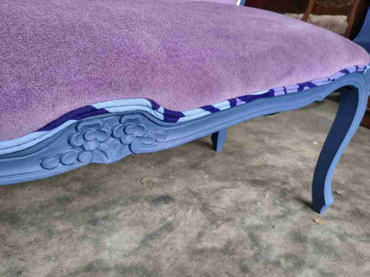 Small French bed end hall bathroom sofa painted blue cabriole legs sprung