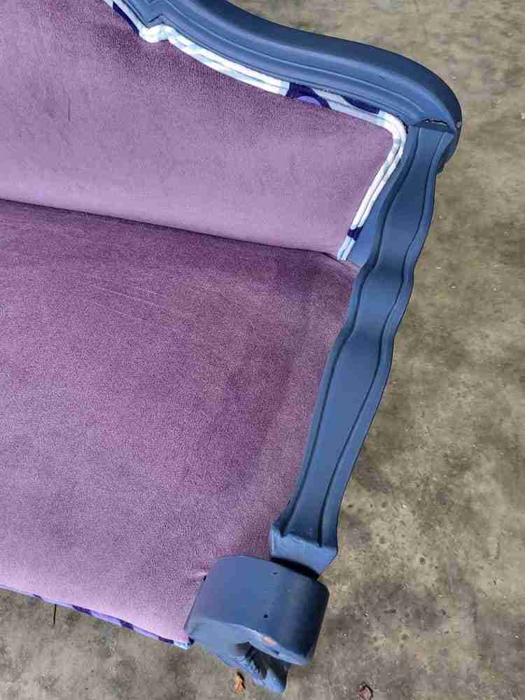 Small French bed end hall bathroom sofa painted blue cabriole legs sprung