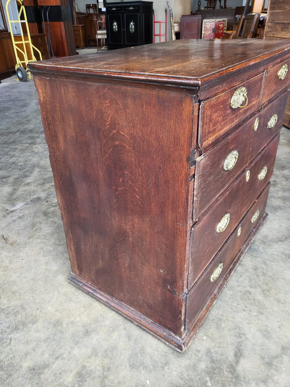 Antique Georgian oak 2 over 3 chest of drawers