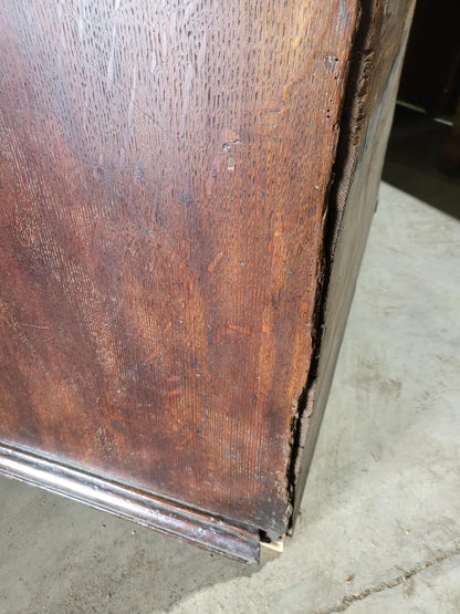 Antique Georgian oak 2 over 3 chest of drawers