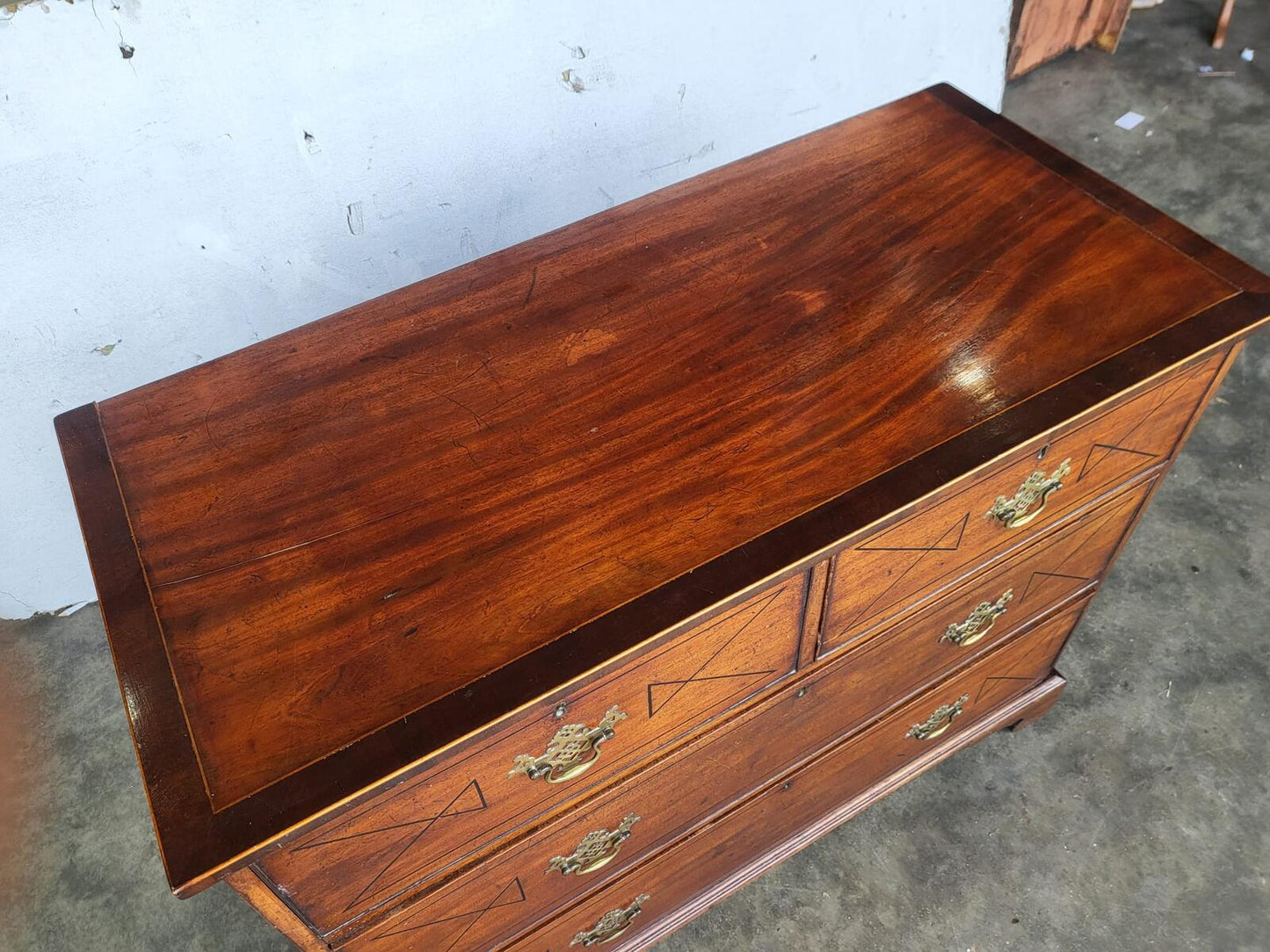 Antique Georgian strung 2 over 2 chest of drawers bracket feet