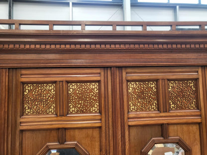 Large breakdown antique Victorian triple compactum wardrobe