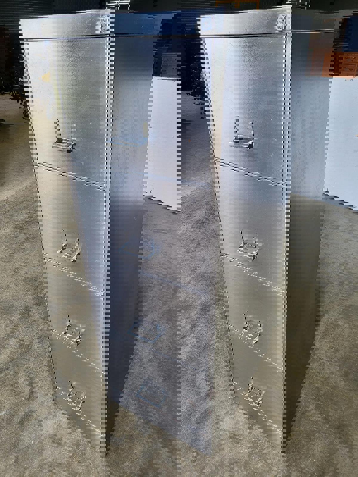 Large brushed metal 4 drawers silver filing cabinet