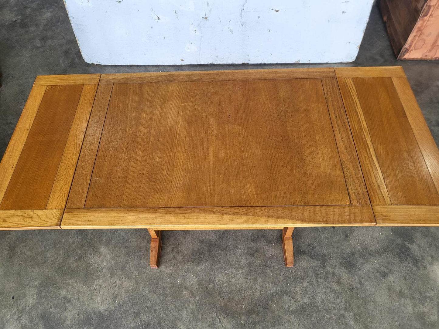 Vintage light oak drawer leaf extending dining table seat 8 + 4 chairs