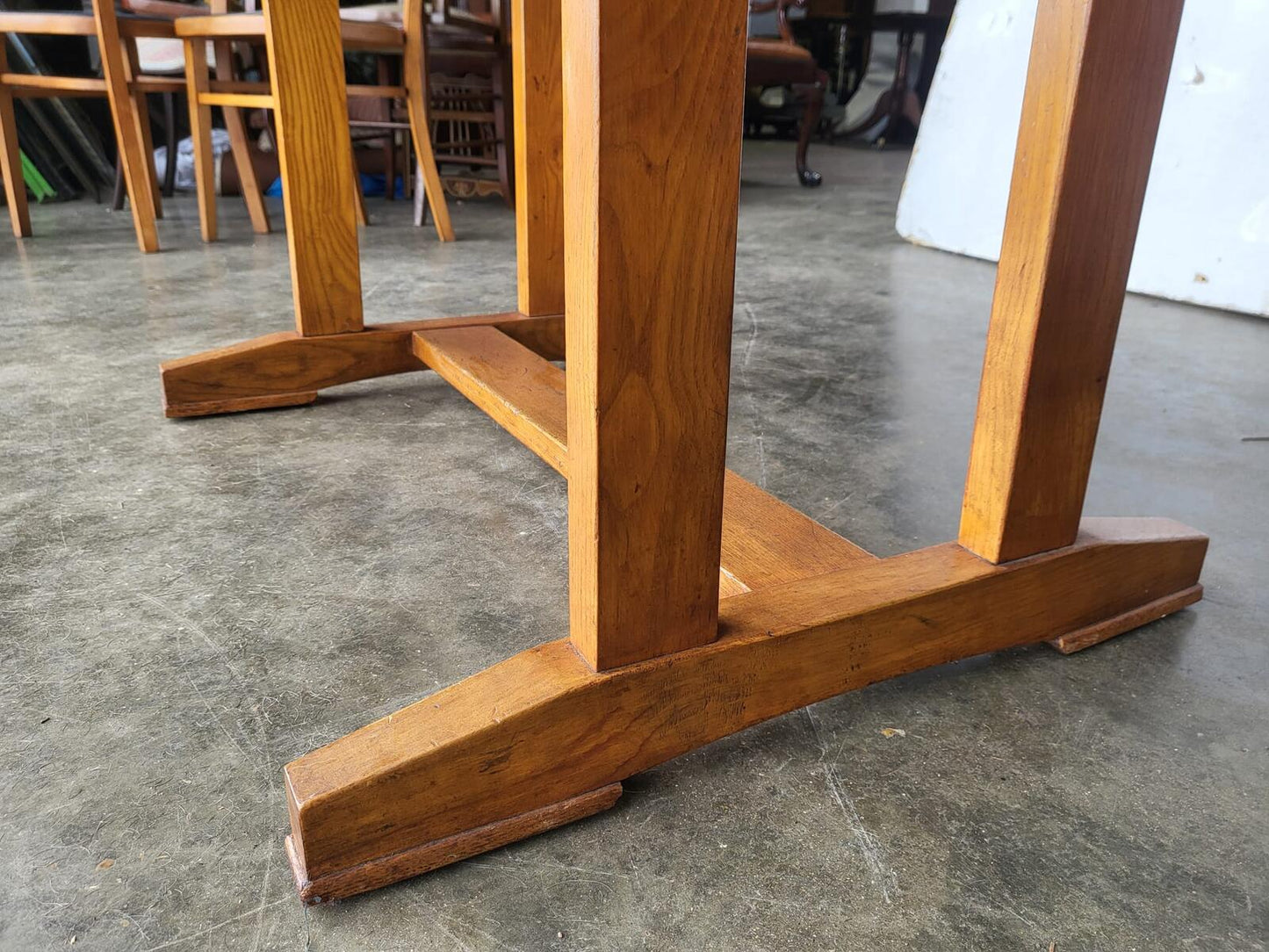 Vintage light oak drawer leaf extending dining table seat 8 + 4 chairs