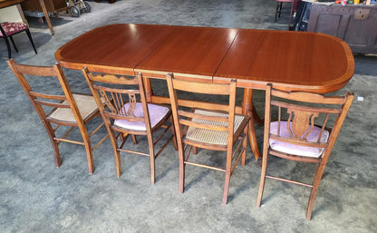 Mcintosh D end seat to 10 extending pedestal dining table