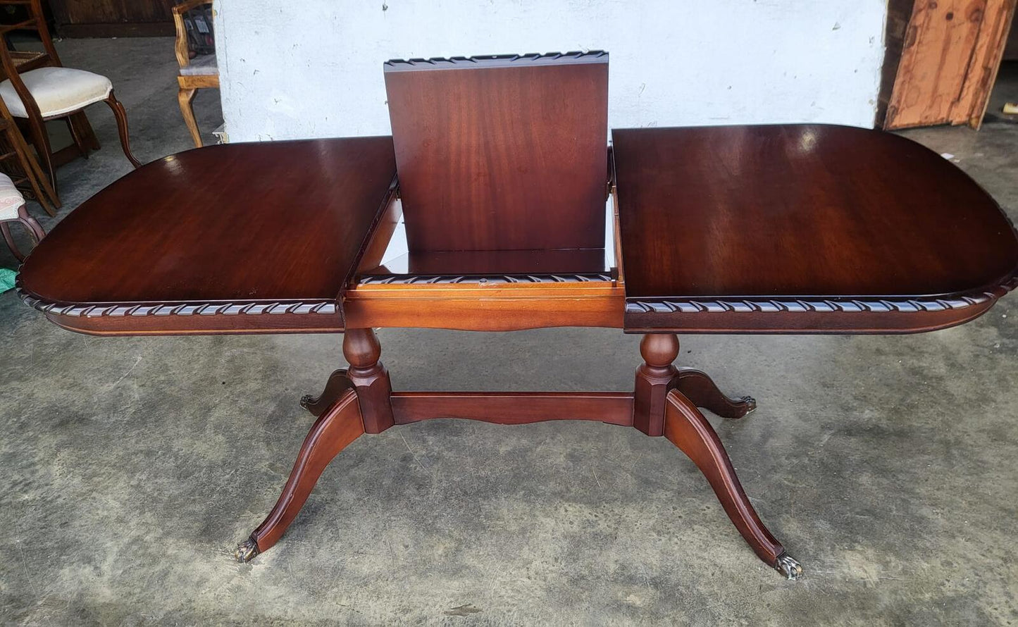 Mid century dark wood extending pedestal dining table seat to 8