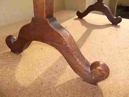 Antique fire screen - Oak fire screen with embroidered linen coat of arms