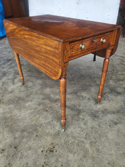 Antique Regency inlaid Pembroke drop leaf dining occasional table drawer