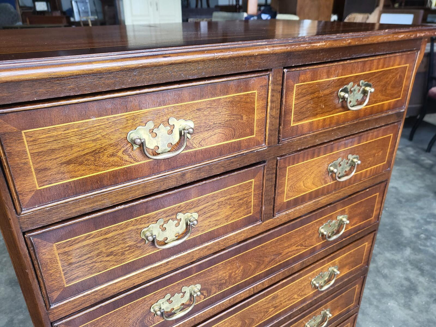 Antique repro inlaid 4 over 4 chest of drawers bracket feet