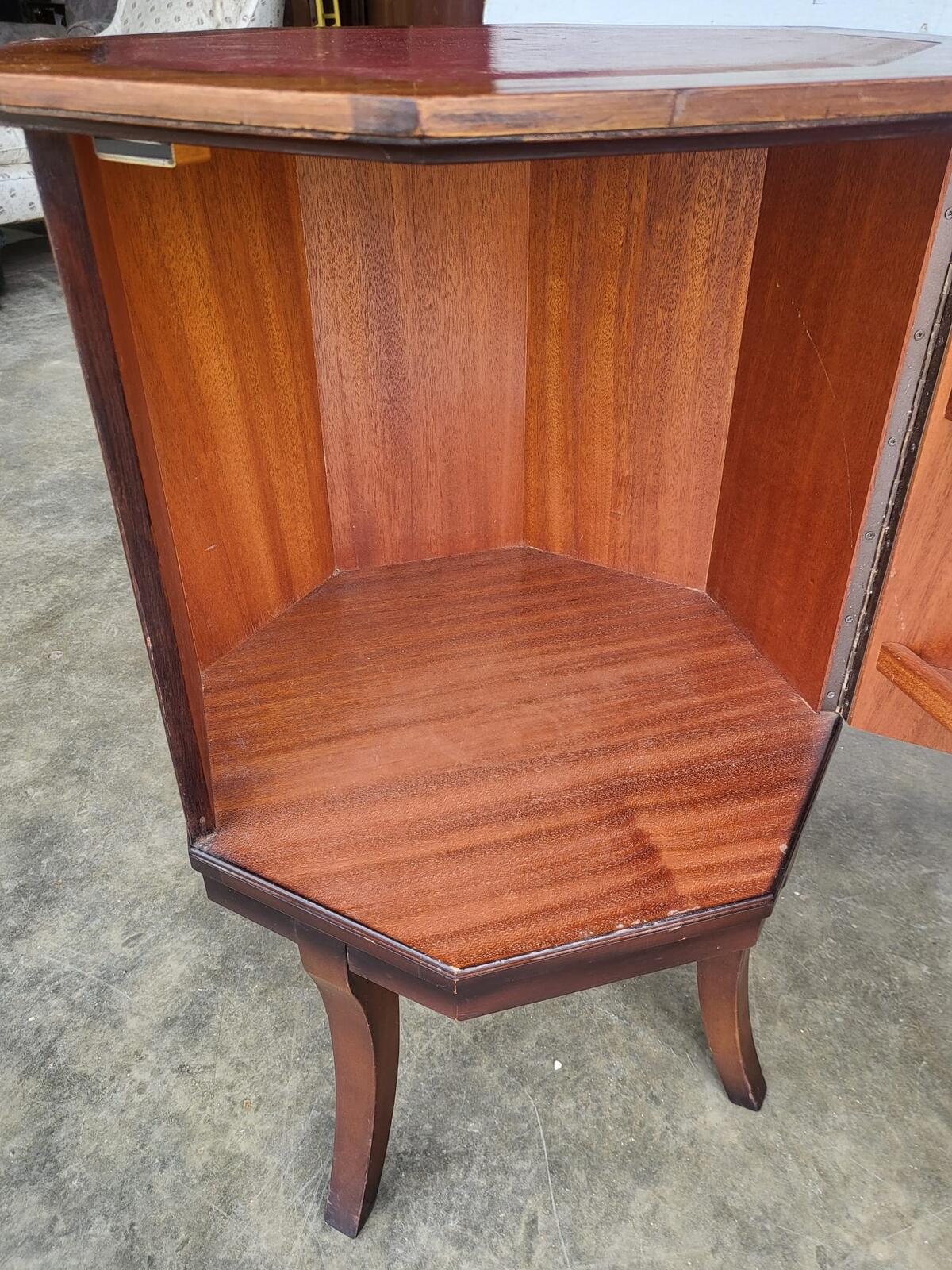 Antique repro octagonal side end lamp table cabinet legs