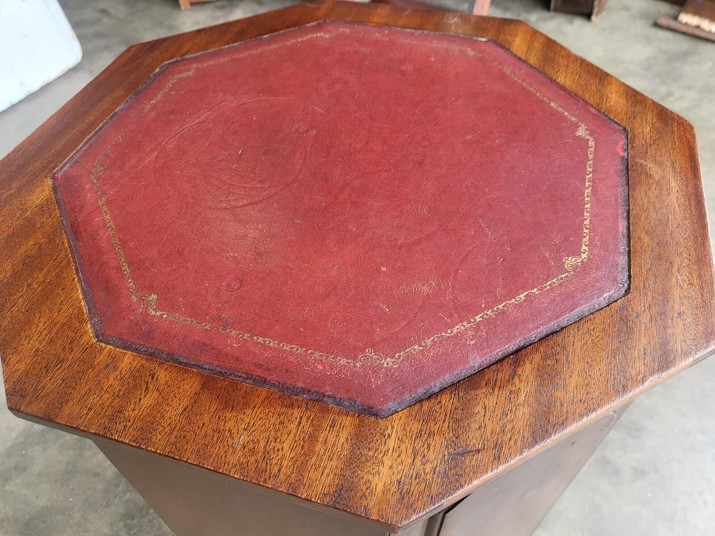 Antique repro octagonal side end lamp table cabinet legs