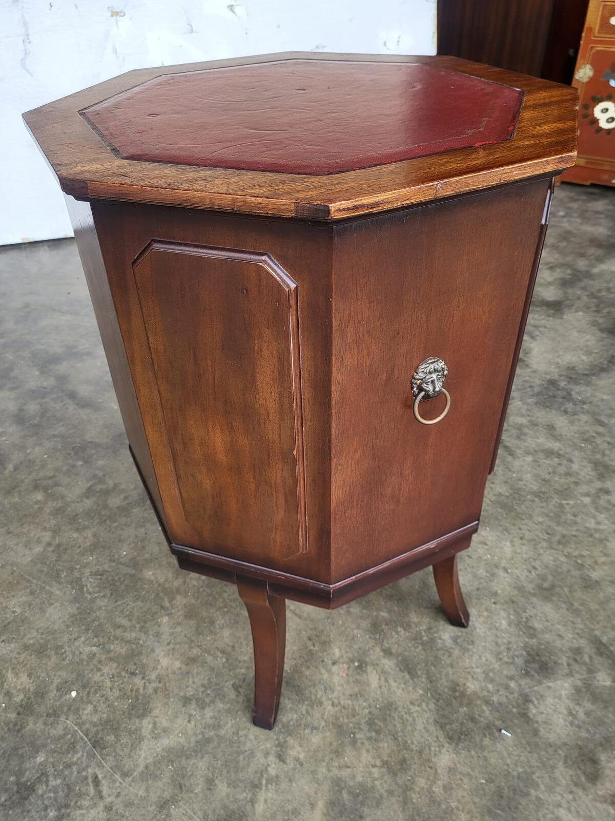 Antique repro octagonal side end lamp table cabinet legs