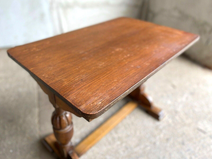 Small 20thC Brown Coffee Table Side Table Acorn Legs