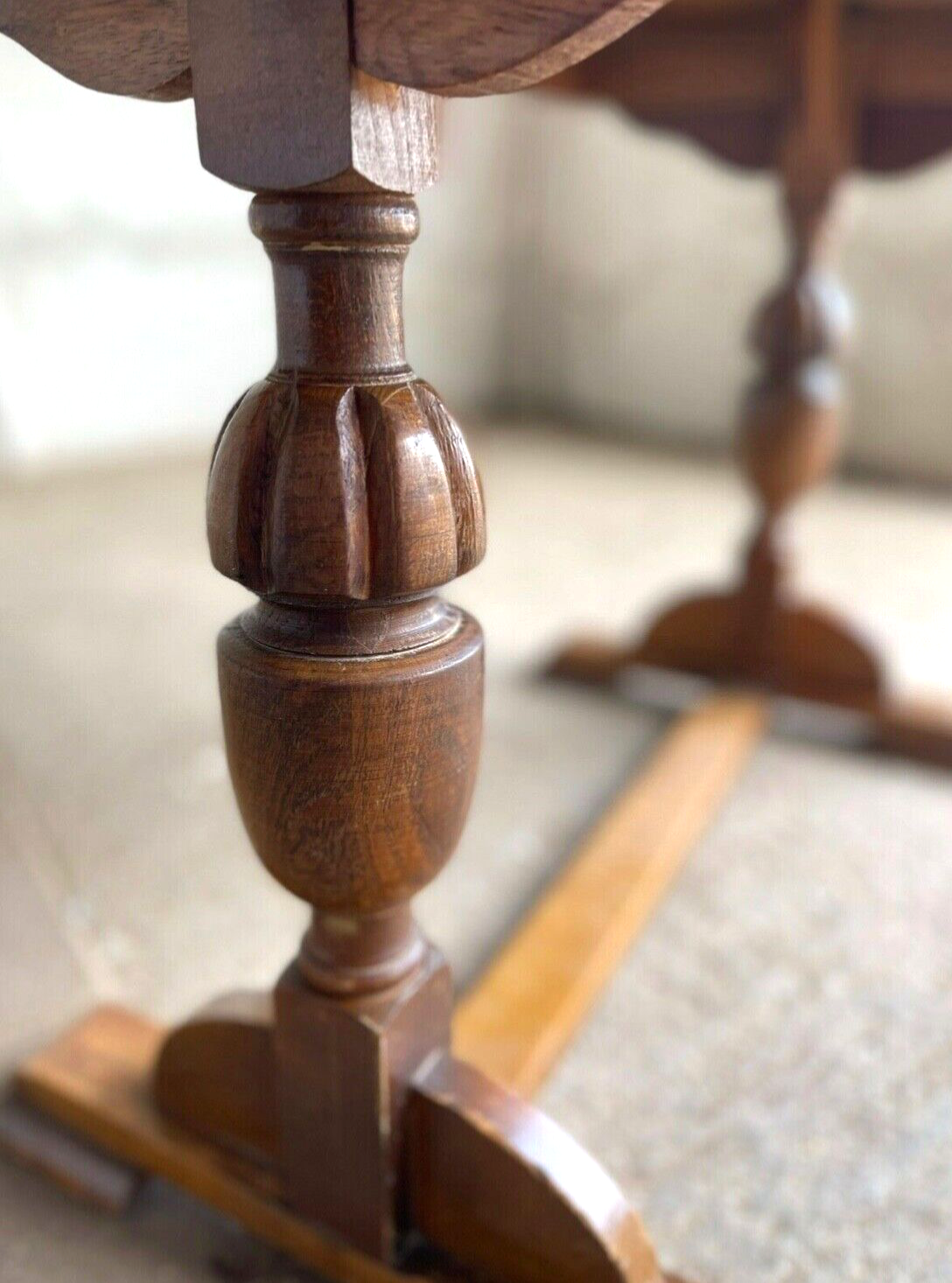 Small 20thC Brown Coffee Table Side Table Acorn Legs