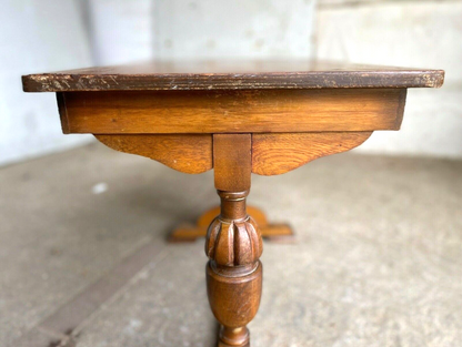 Small 20thC Brown Coffee Table Side Table Acorn Legs