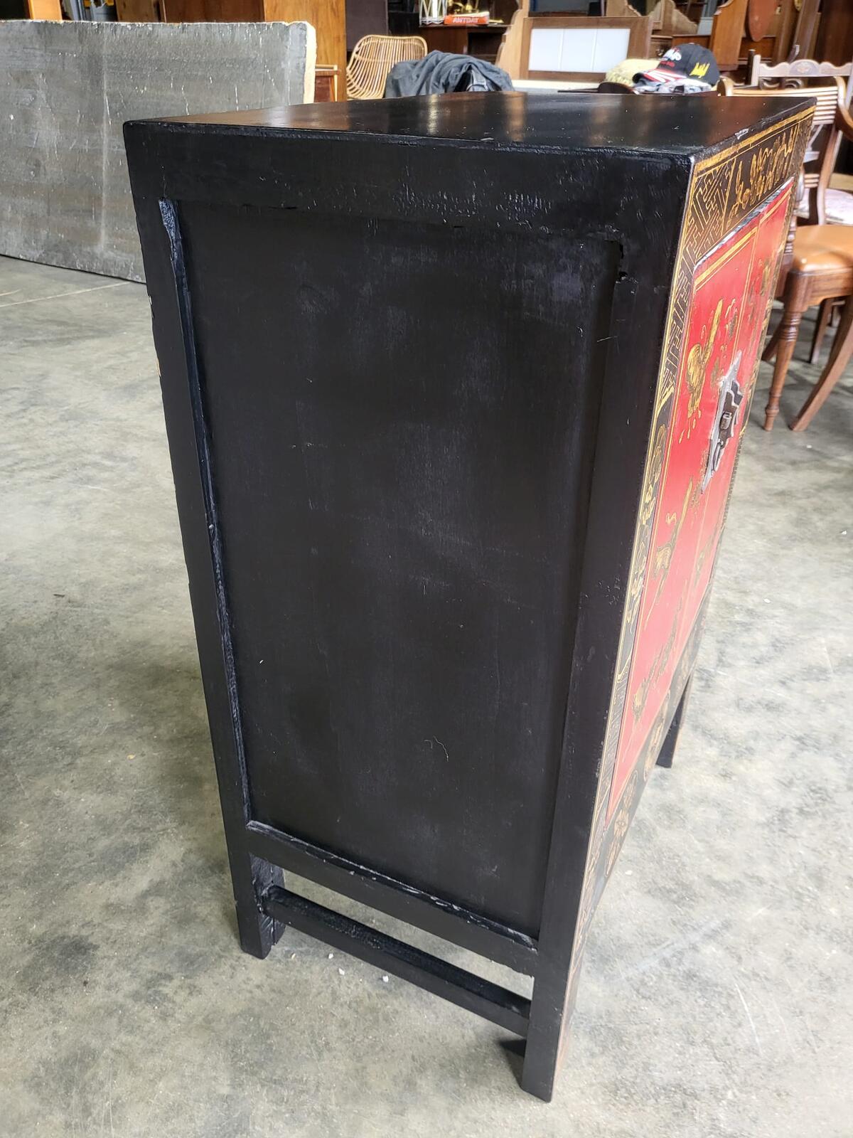 Small Chinese cabinet cupboard side end lamp table