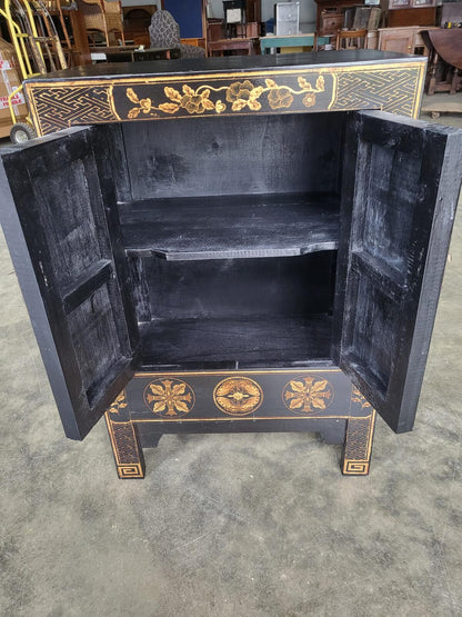 Small Chinese cabinet cupboard side end lamp table