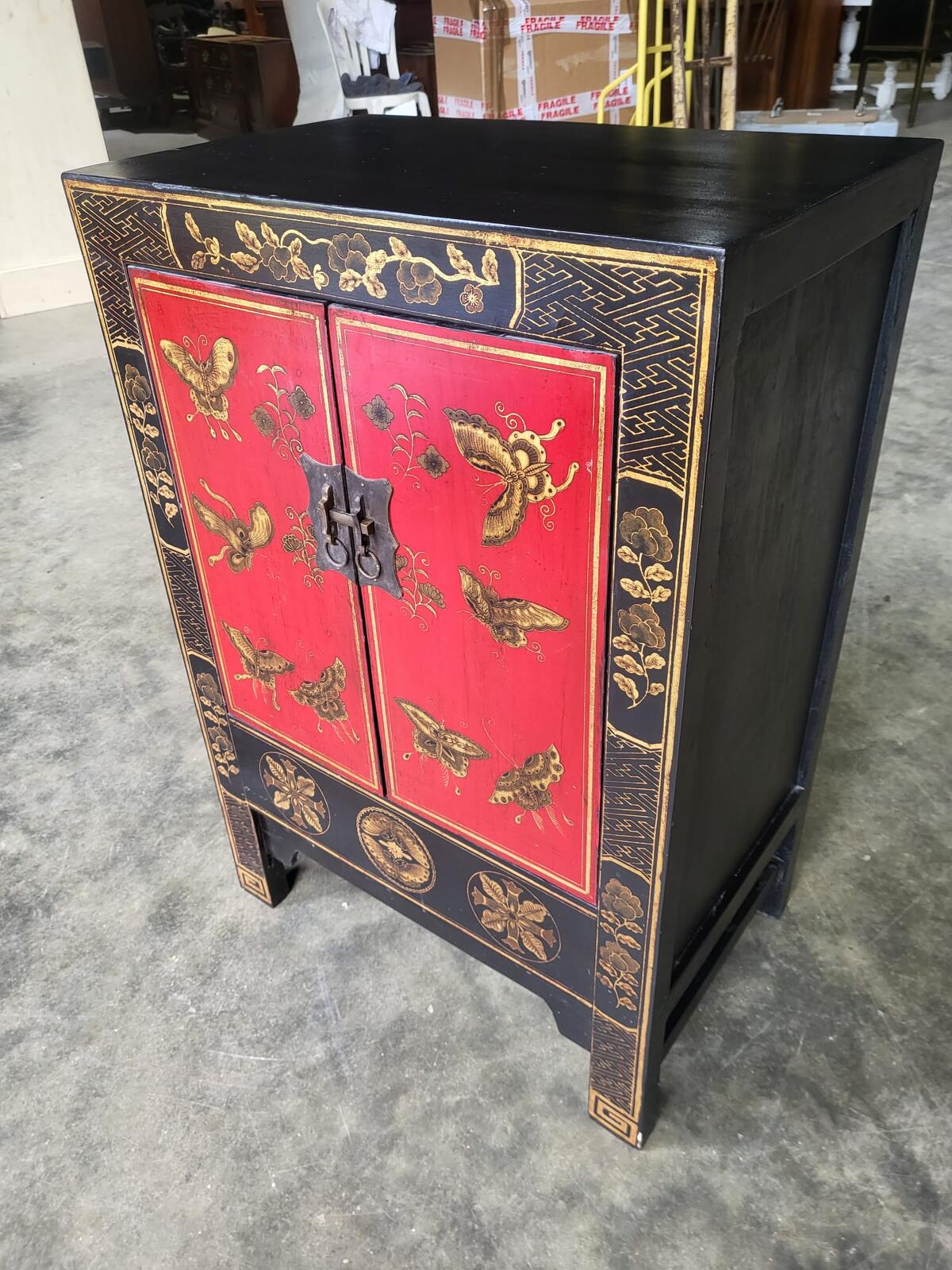 Small Chinese cabinet cupboard side end lamp table