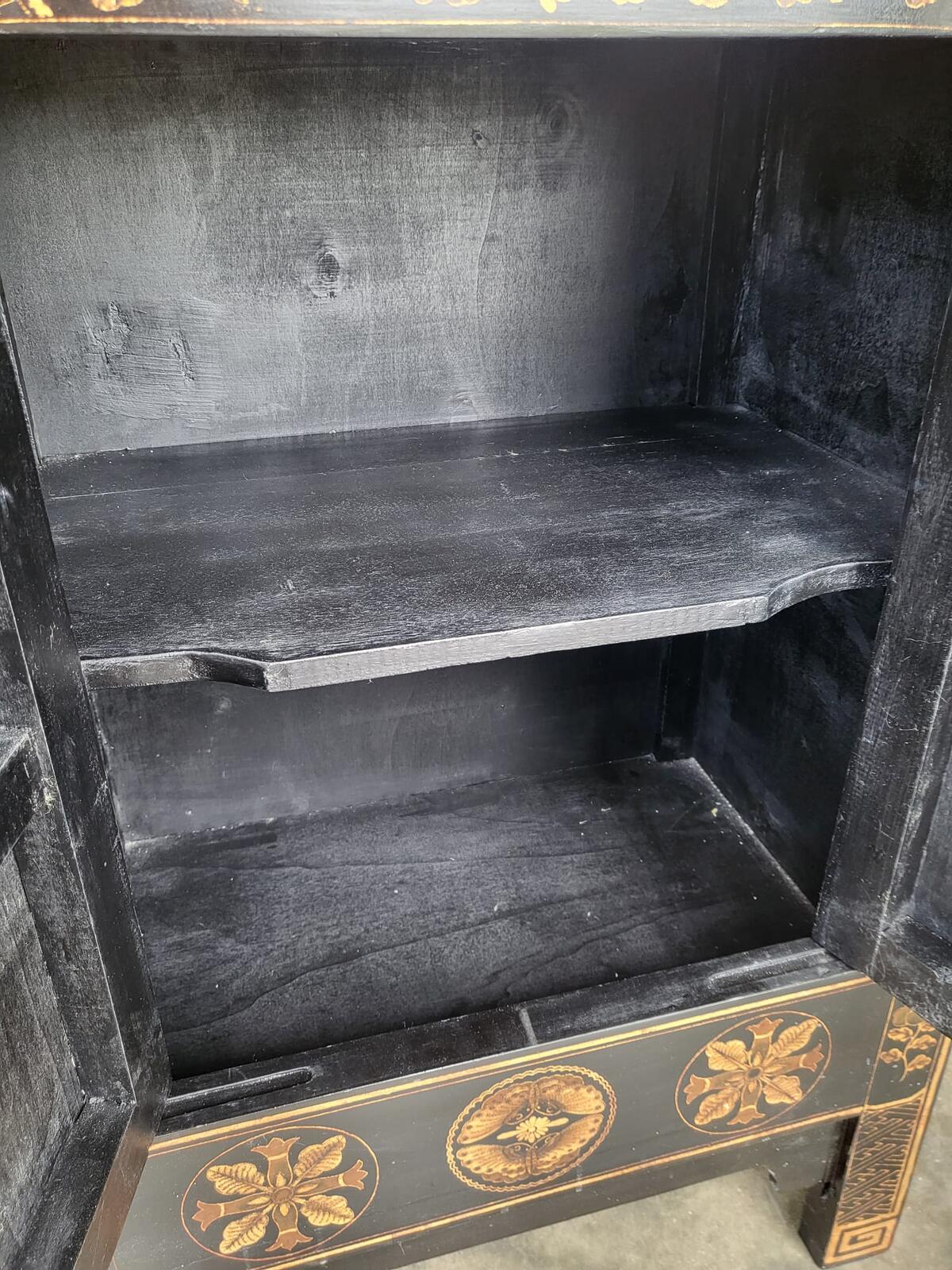 Small Chinese cabinet cupboard side end lamp table