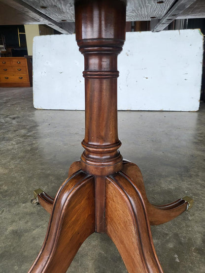 Antique solid mahogany square pedestal dining table seat 4