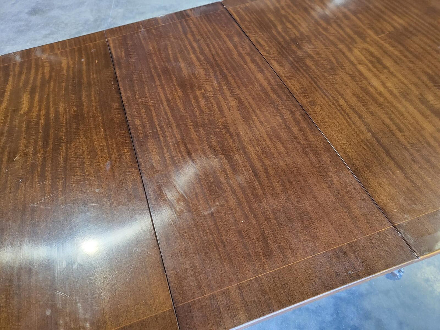 Twin pedestal extending D end dining table seat 8