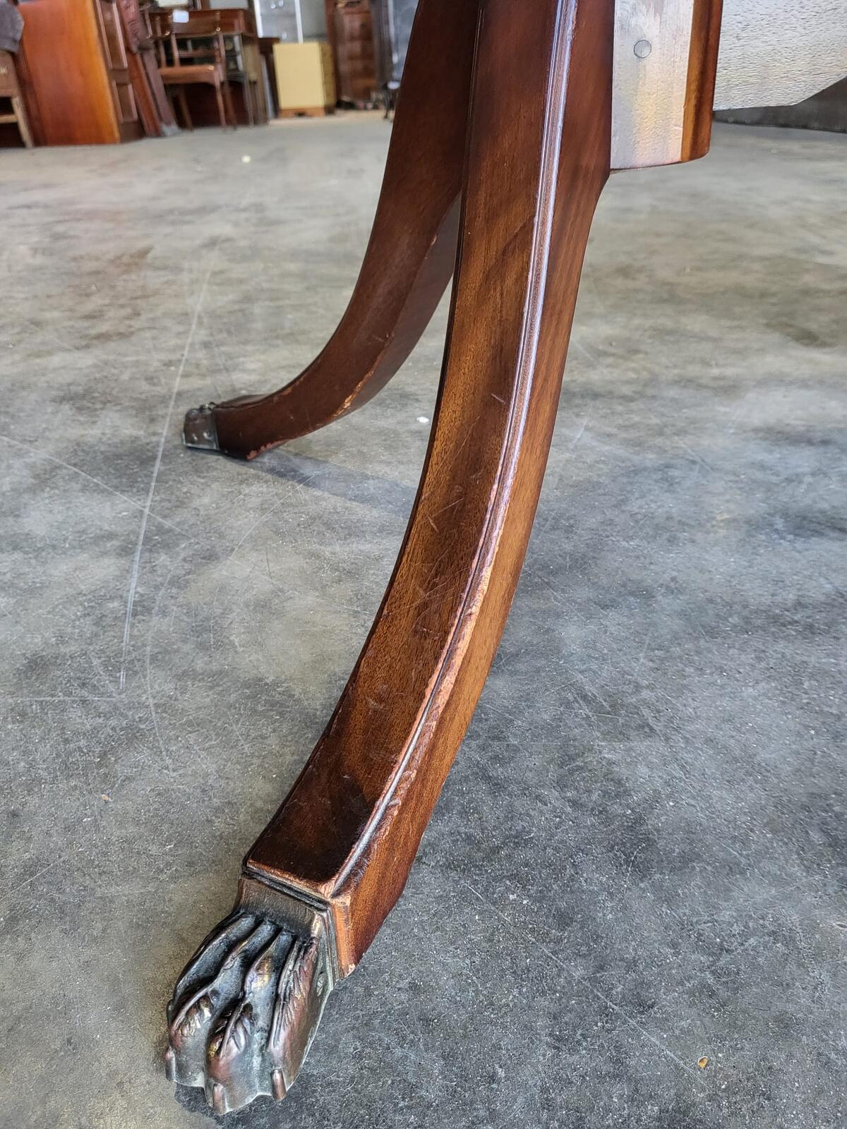 Twin pedestal extending D end dining table seat 8