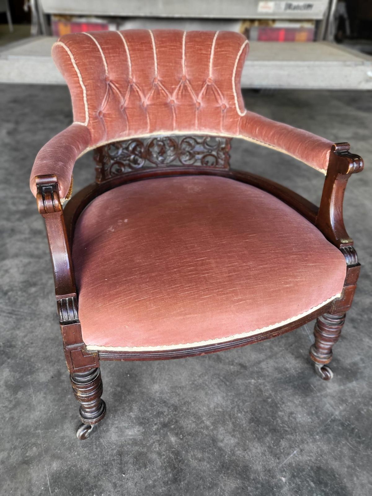 Antique upholstered bedroom tub arm chair legs castors