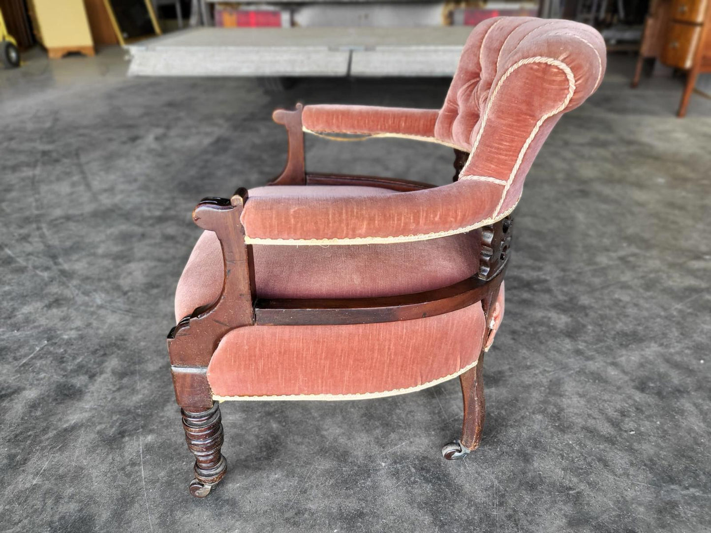 Antique upholstered bedroom tub arm chair legs castors