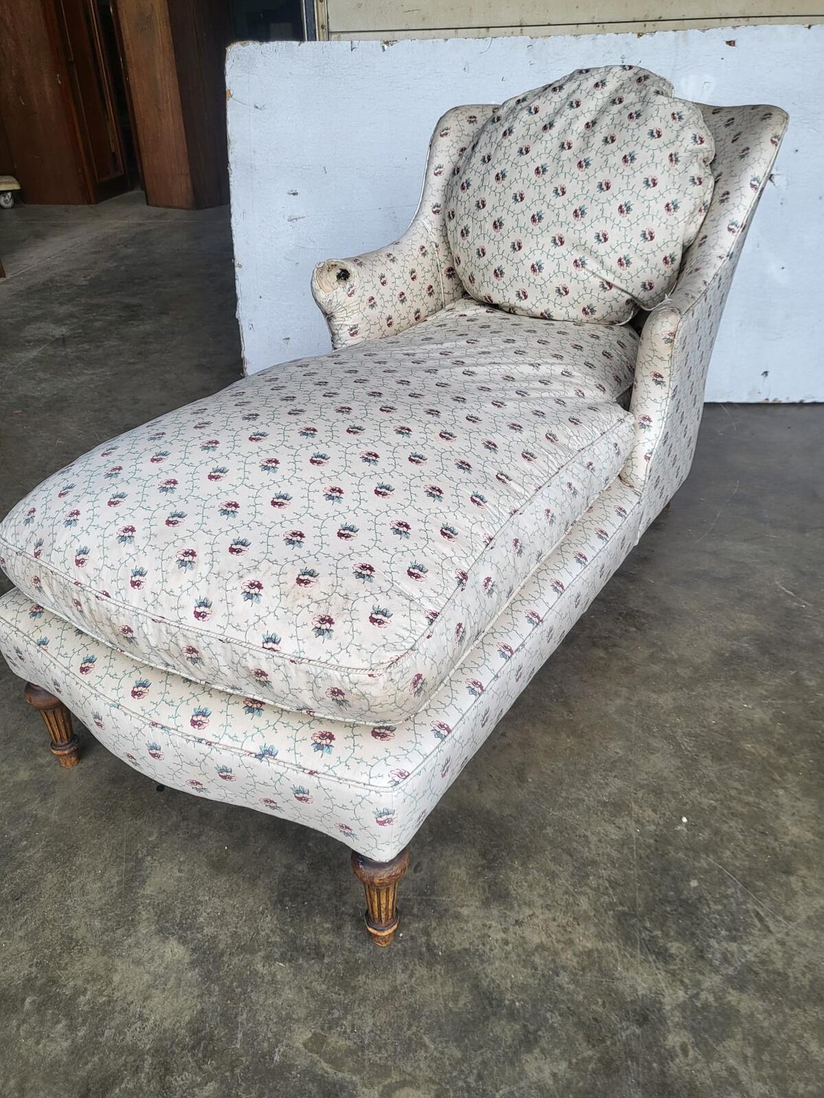 Antique Victorian chaise longue lounge chair feather cushions
