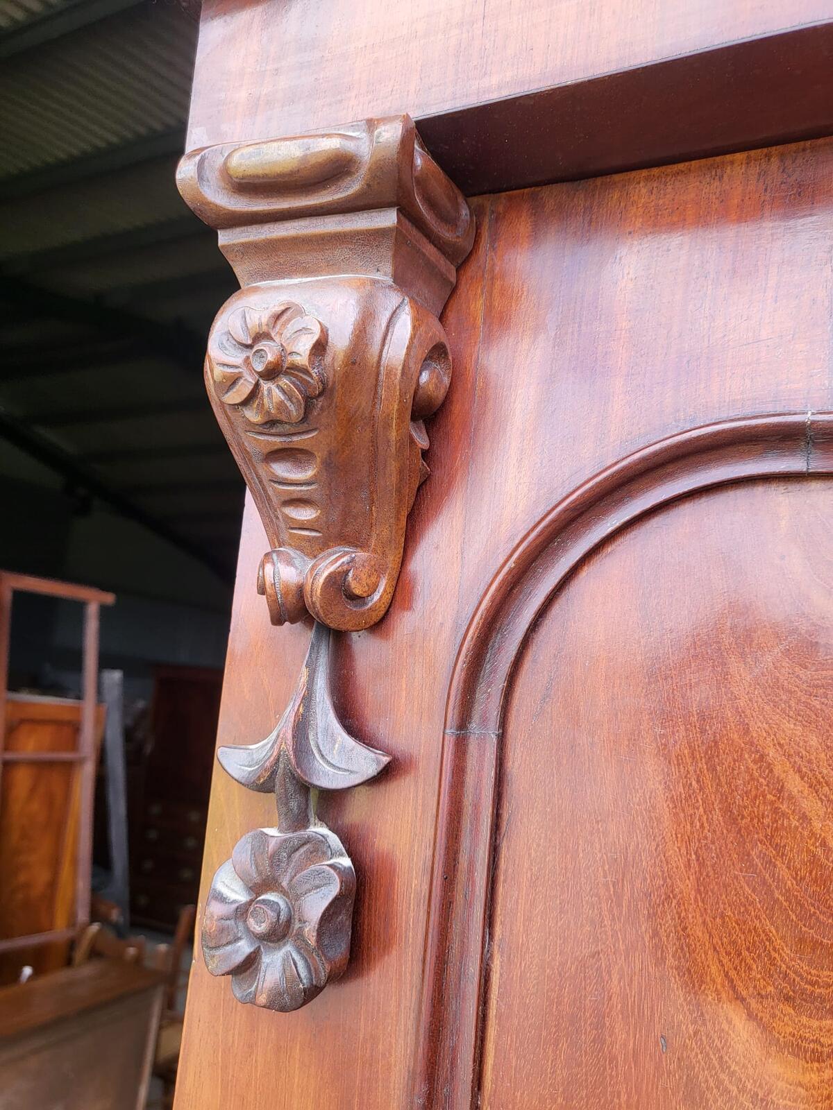 Antique Victorian linen press Chest of drawers wardrobe