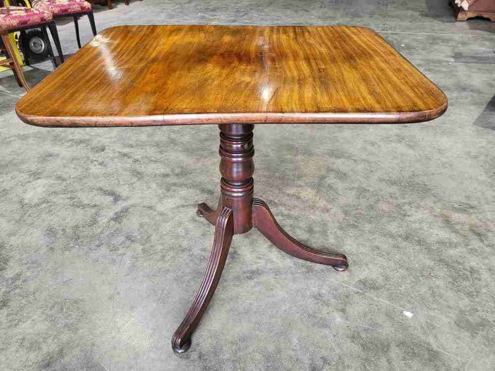 Antique Georgian mahogany elm rectangular tilt top occasional dining table