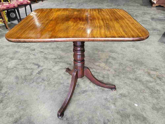 Antique Georgian mahogany elm rectangular tilt top occasional dining table