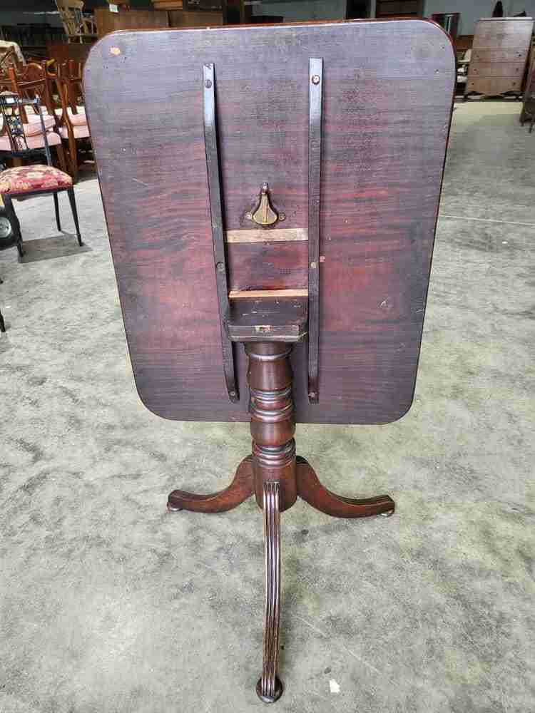 Antique Georgian mahogany elm rectangular tilt top occasional dining table