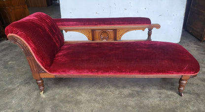 Antique Victorian red Chaise longue sofa turned legs castors