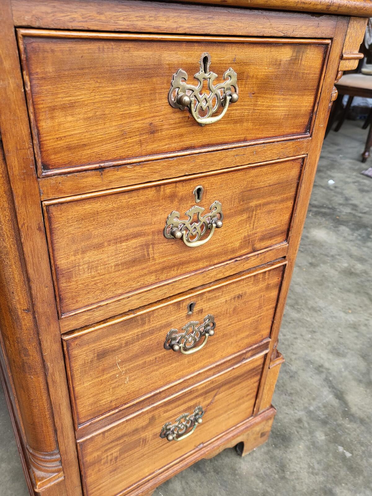 Antique Victorian small knee hole desk 7 drawers